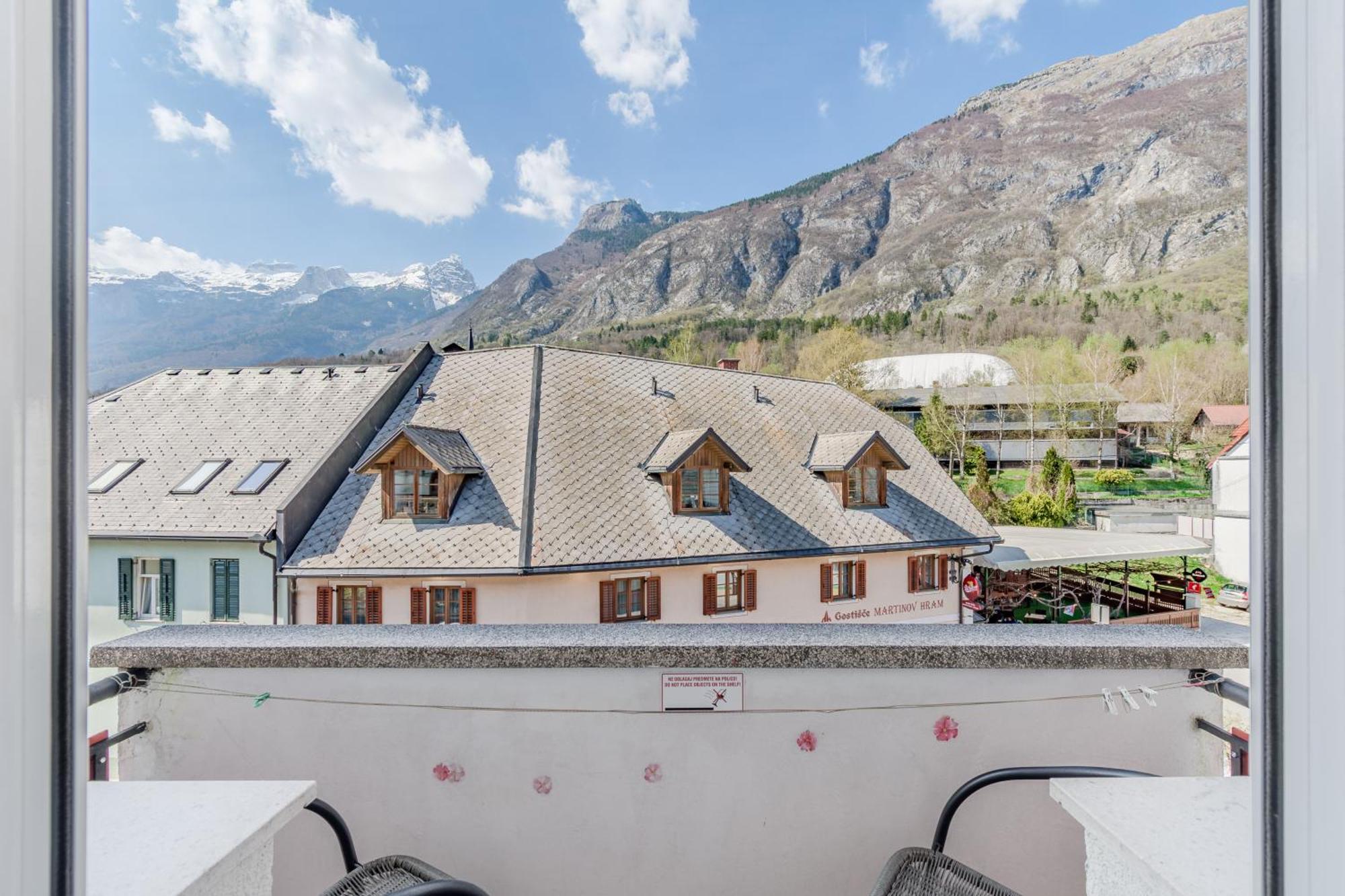 Apartma Mama Бовец Экстерьер фото