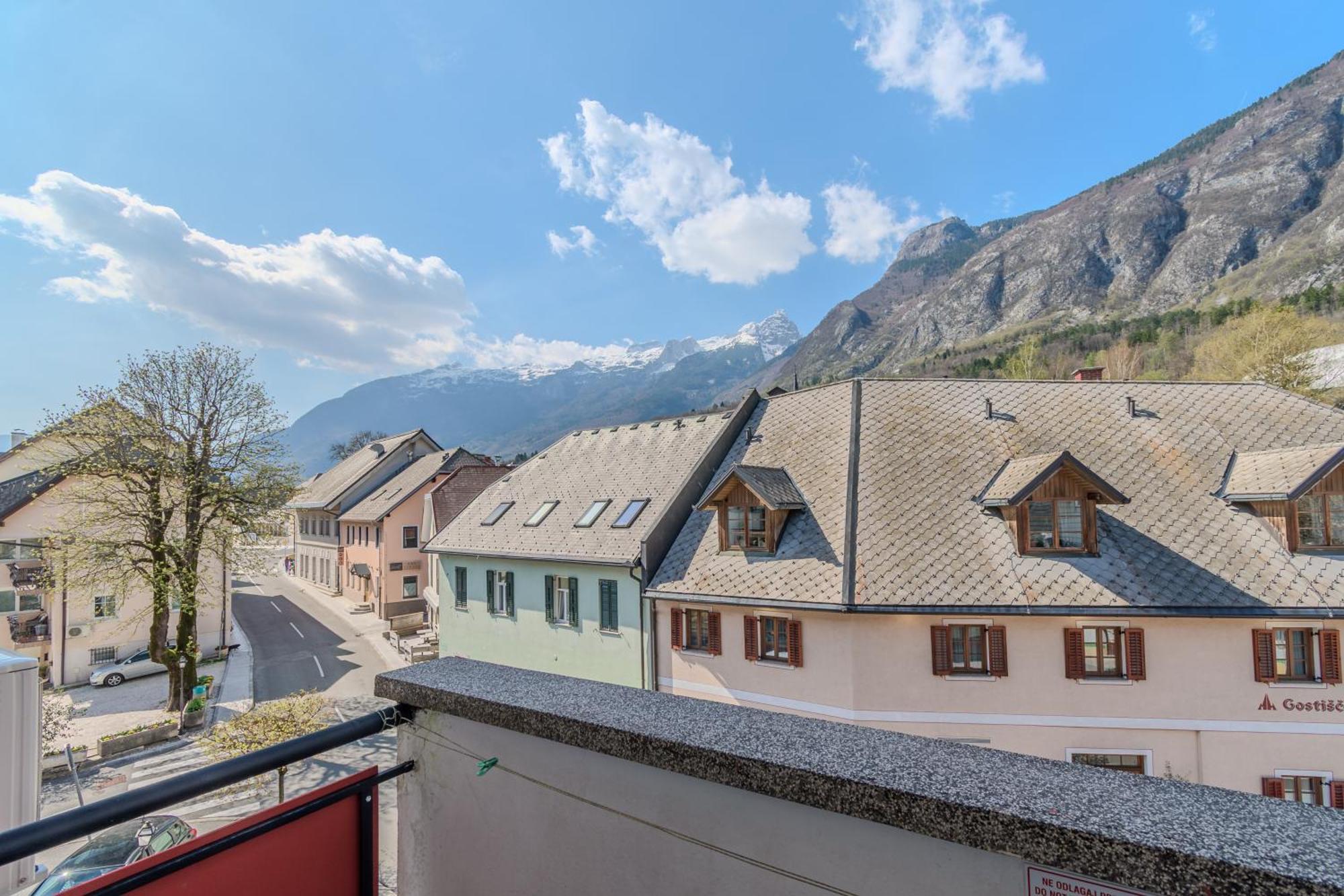 Apartma Mama Бовец Экстерьер фото