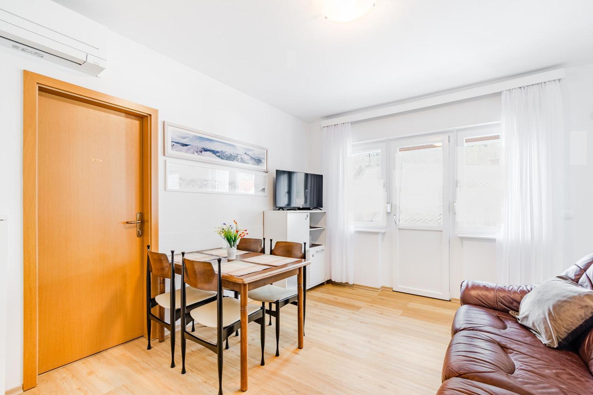 Apartma Mama Бовец Экстерьер фото